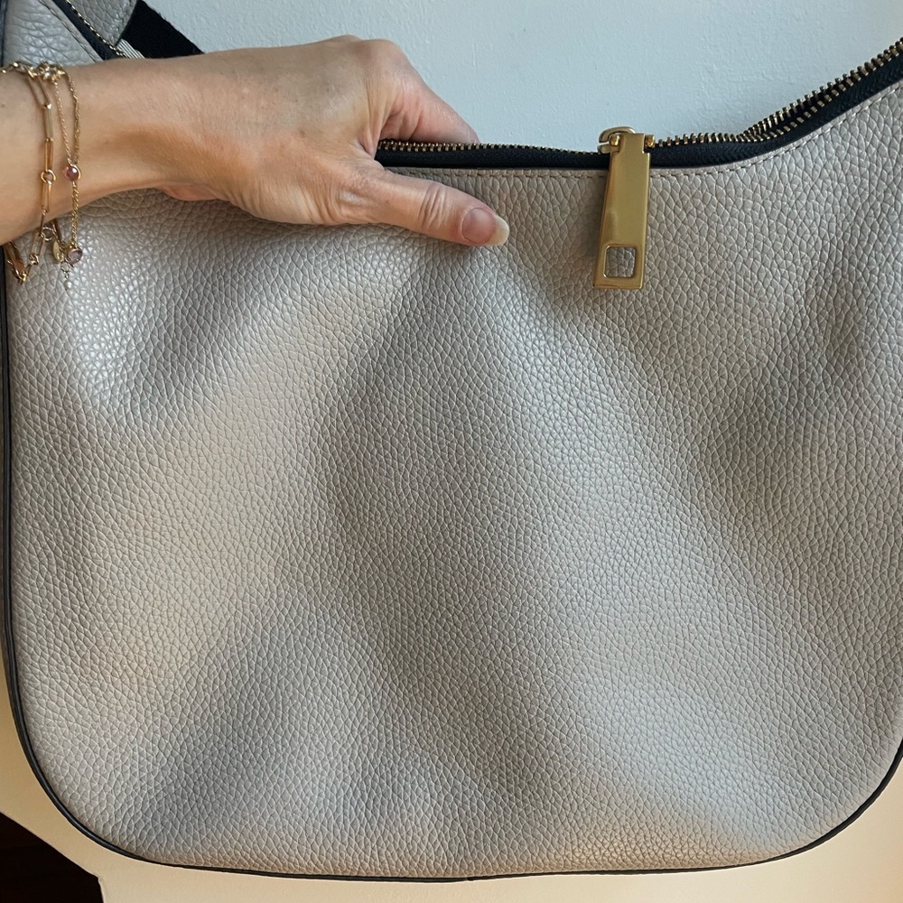 Marc Jacobs sand bag